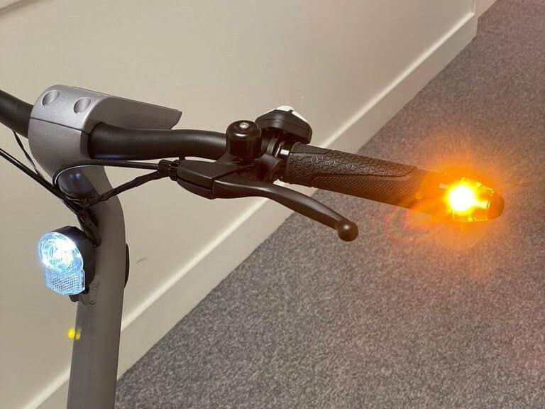 WingLights Wired direction indicators for e-bike and electric scooters